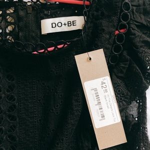DO+BE black lace crop top